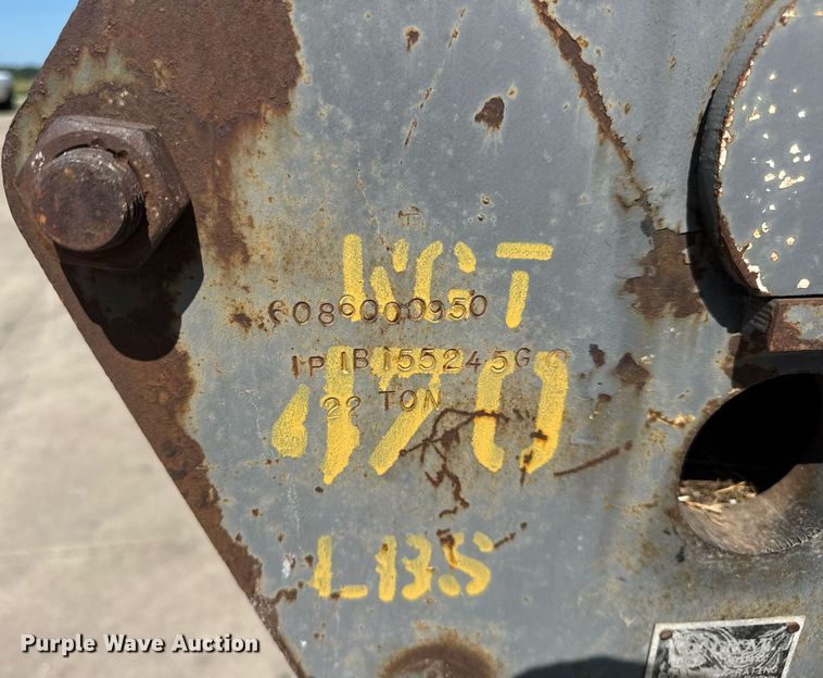 image for item EF2100 1996 Grove RT422 crane