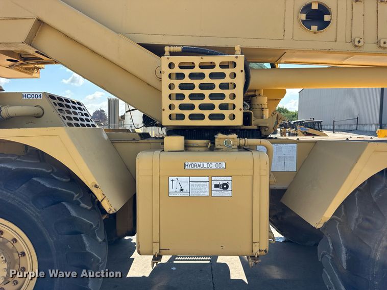 image for item EF2100 1996 Grove RT422 crane