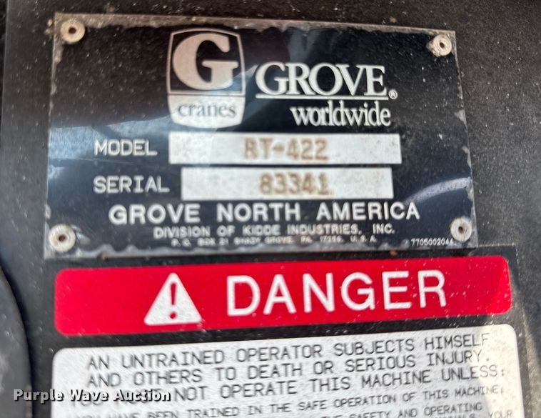 image for item EF2100 1996 Grove RT422 crane
