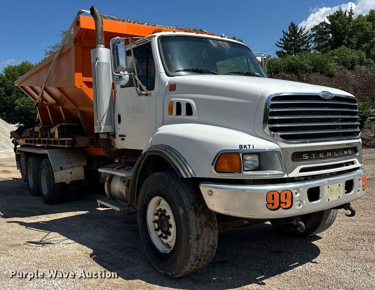 image for item EF2102 2006 Sterling L9500 conveyor truck