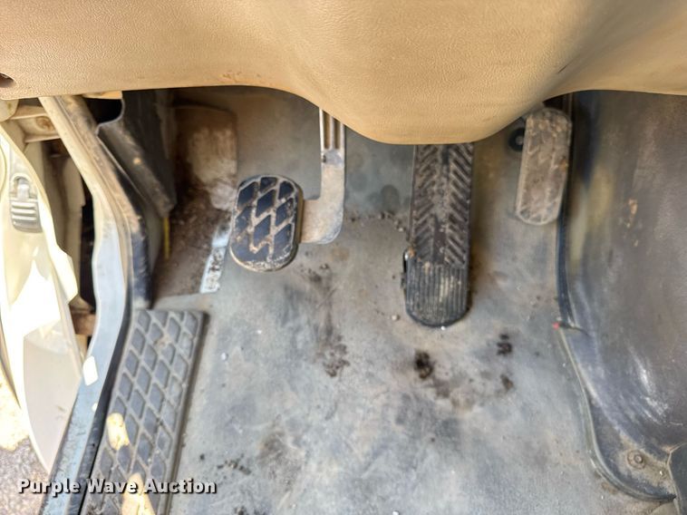 image for item EF2102 2006 Sterling L9500 conveyor truck