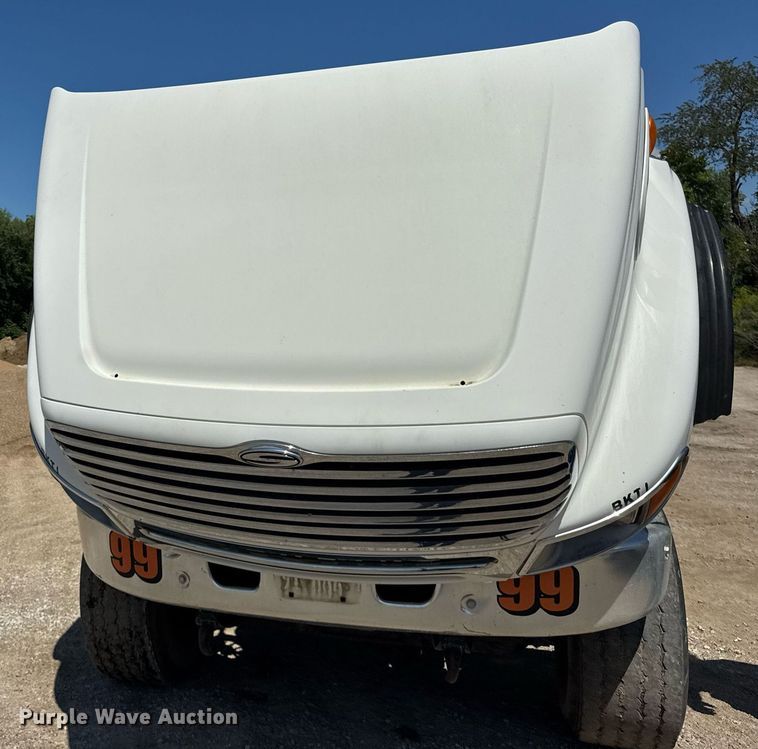 image for item EF2102 2006 Sterling L9500 conveyor truck