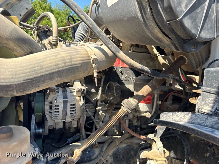 image for item EF2102 2006 Sterling L9500 conveyor truck