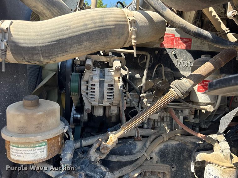 image for item EF2102 2006 Sterling L9500 conveyor truck