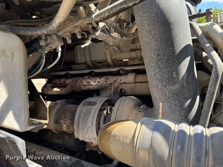 image for item EF2102 2006 Sterling L9500 conveyor truck