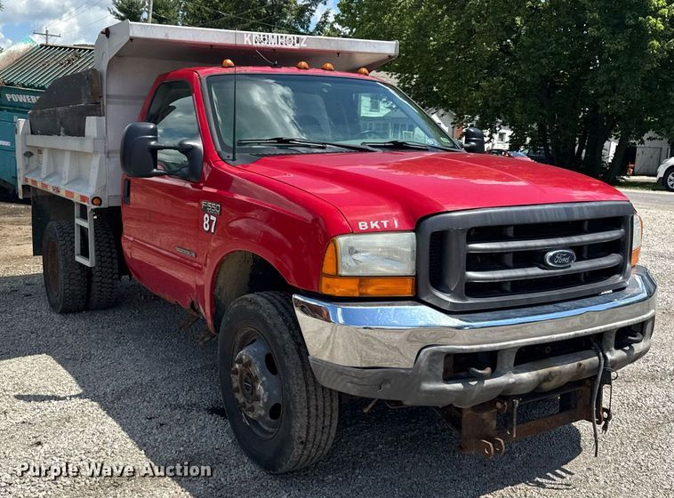 image for item EF2103 2001 Ford F550 dump truck