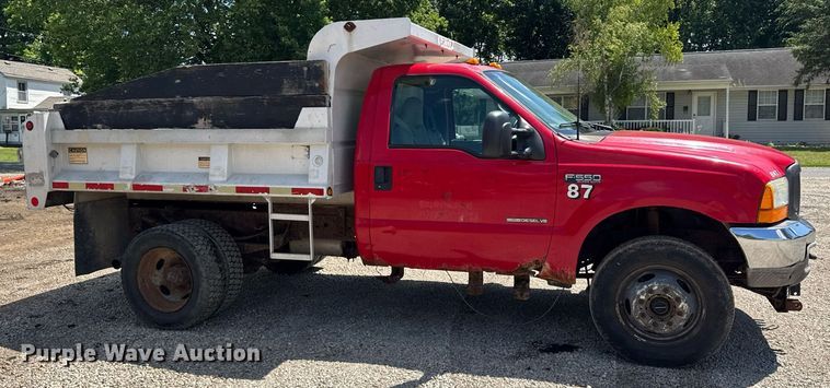 image for item EF2103 2001 Ford F550 dump truck