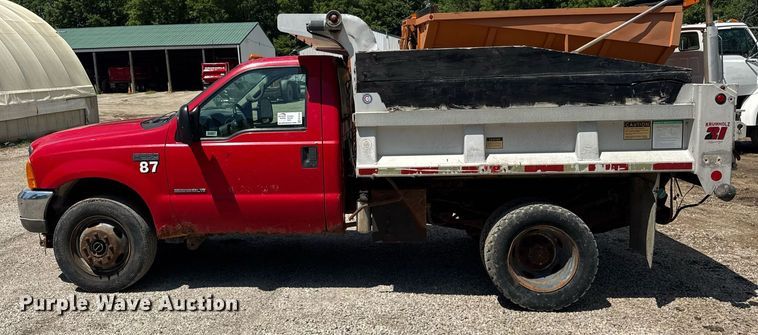 image for item EF2103 2001 Ford F550 dump truck