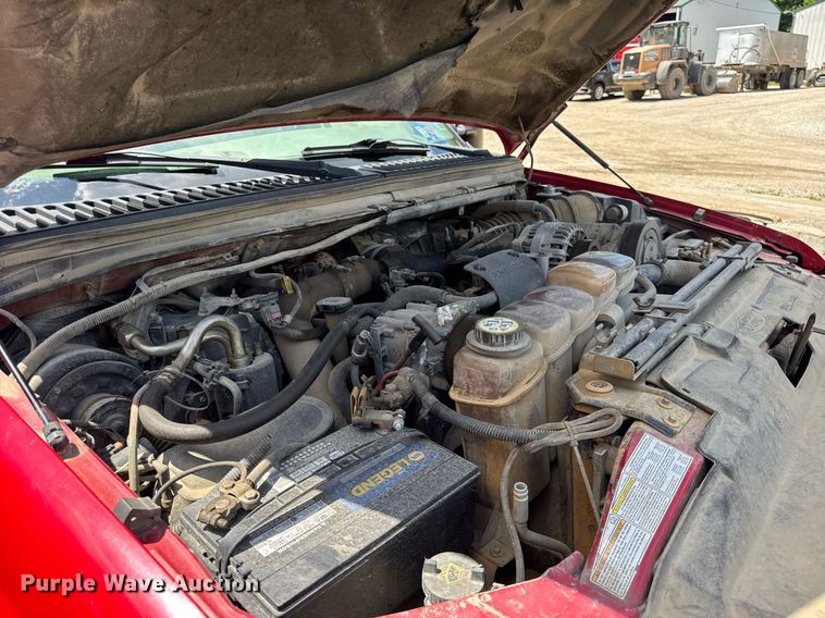 image for item EF2103 2001 Ford F550 dump truck