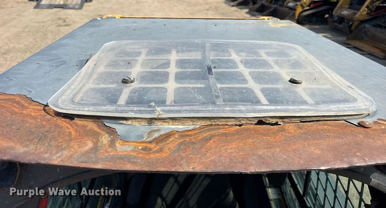 image for item EF2104 2013 John Deere 323DT tracked skid steer loader