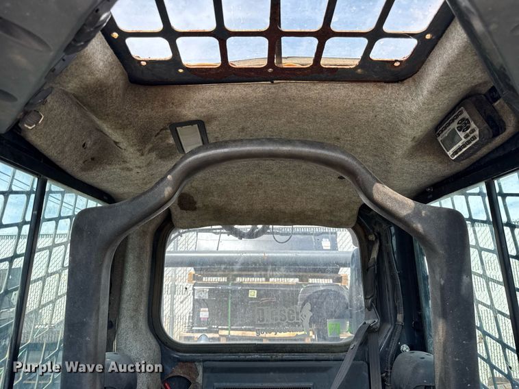 image for item EF2104 2013 John Deere 323DT tracked skid steer loader