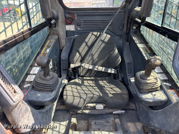 image for item EF2104 2013 John Deere 323DT tracked skid steer loader