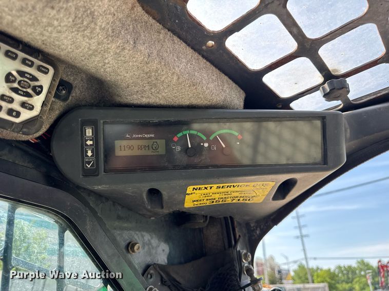 image for item EF2104 2013 John Deere 323DT tracked skid steer loader