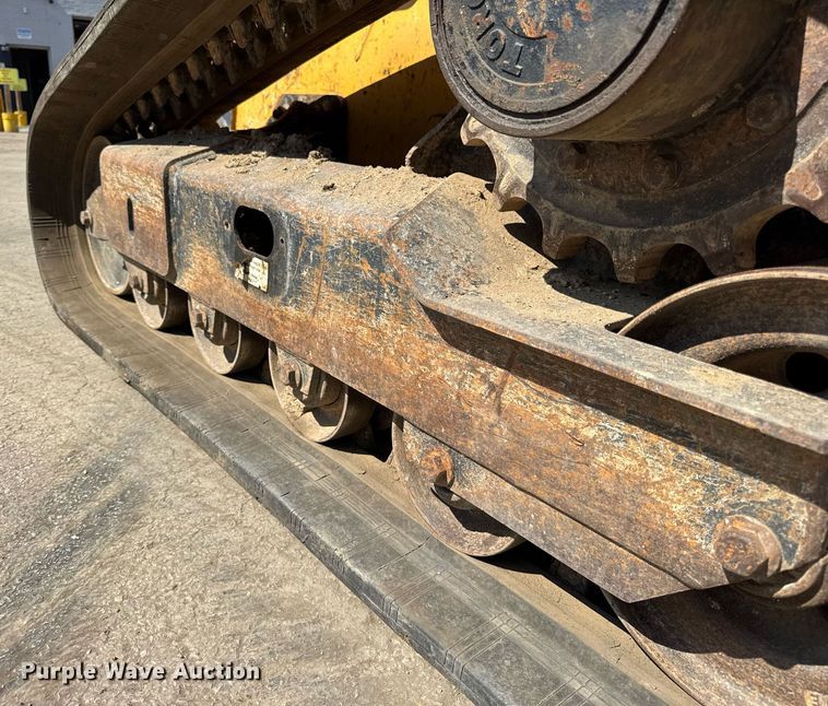 image for item EF2104 2013 John Deere 323DT tracked skid steer loader