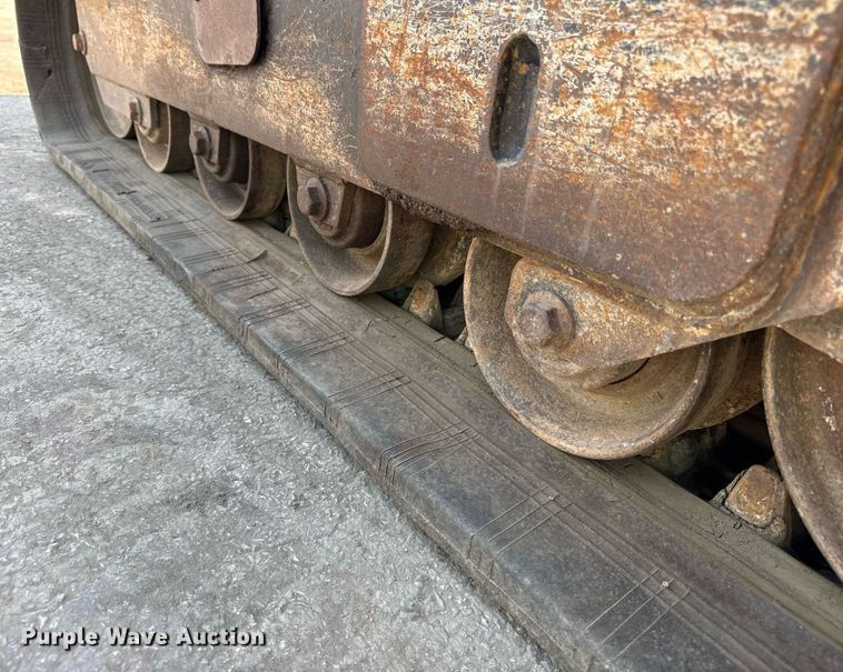 image for item EF2104 2013 John Deere 323DT tracked skid steer loader