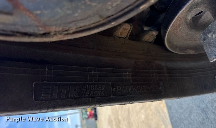 image for item EF2104 2013 John Deere 323DT tracked skid steer loader