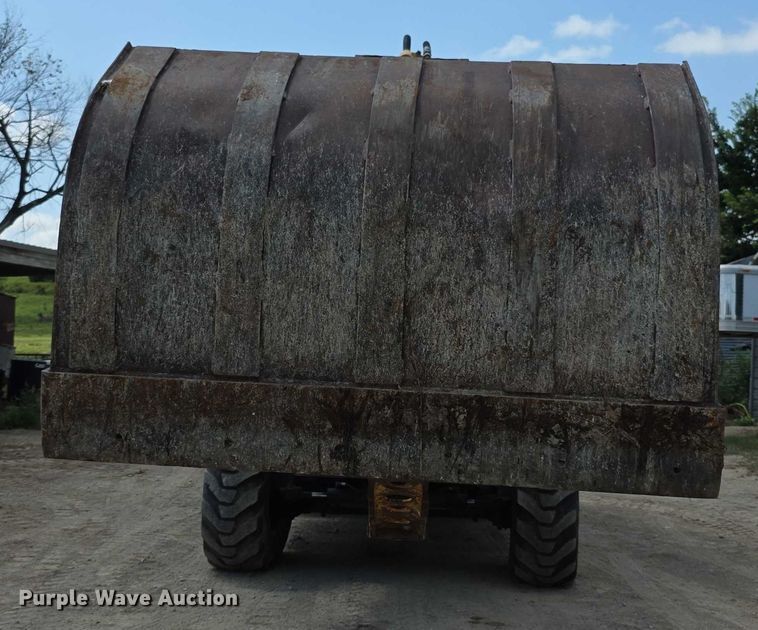 image for item EF3631 2004 Badger 1085D Cruz-Air  wheeled excavator