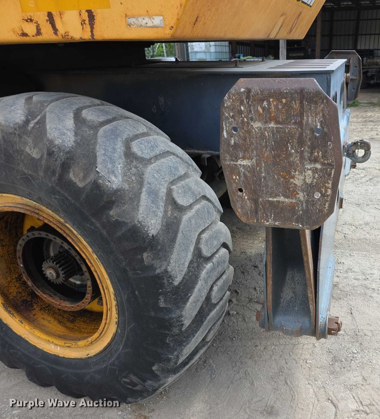 image for item EF3631 2004 Badger 1085D Cruz-Air  wheeled excavator