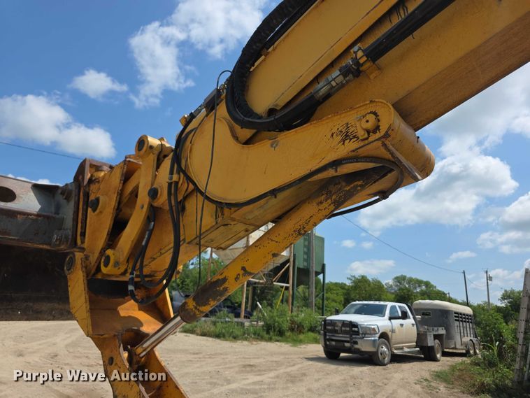 image for item EF3631 2004 Badger 1085D Cruz-Air  wheeled excavator