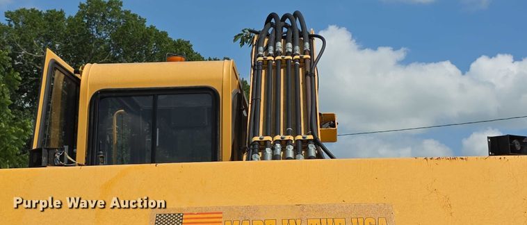 image for item EF3631 2004 Badger 1085D Cruz-Air  wheeled excavator