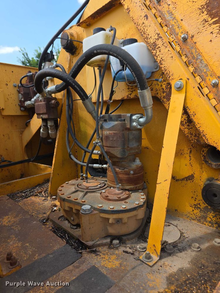 image for item EF3631 2004 Badger 1085D Cruz-Air  wheeled excavator