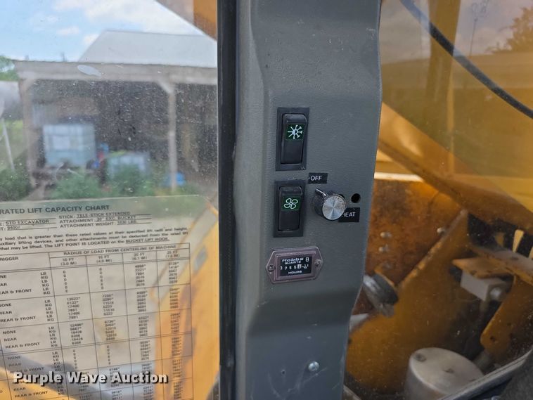 image for item EF3631 2004 Badger 1085D Cruz-Air  wheeled excavator