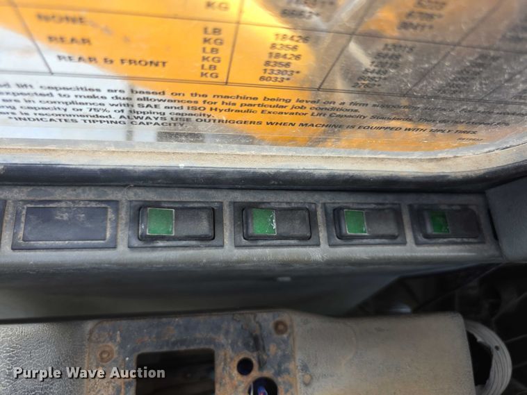 image for item EF3631 2004 Badger 1085D Cruz-Air  wheeled excavator