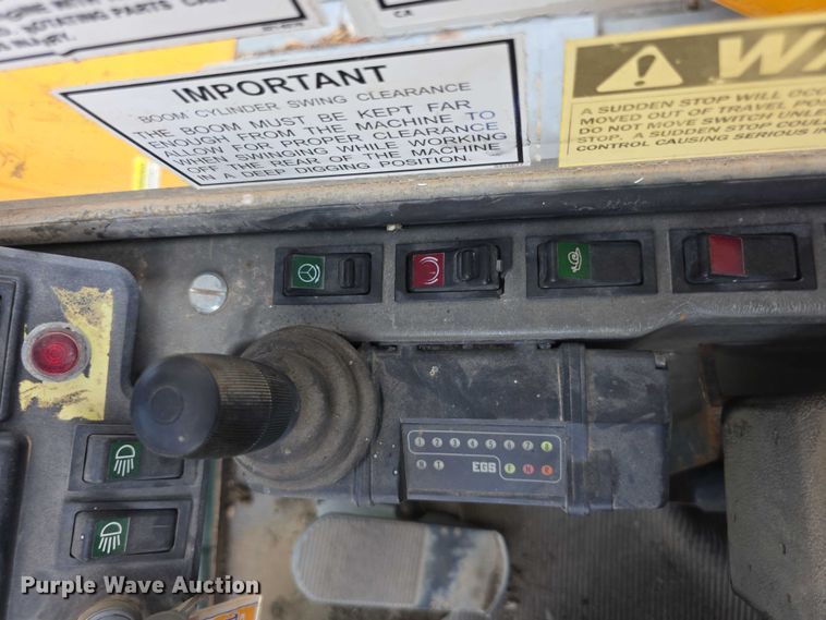 image for item EF3631 2004 Badger 1085D Cruz-Air  wheeled excavator