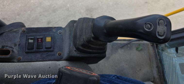 image for item EF3631 2004 Badger 1085D Cruz-Air  wheeled excavator