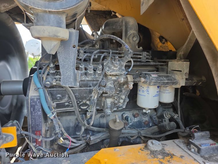 image for item EF3631 2004 Badger 1085D Cruz-Air  wheeled excavator