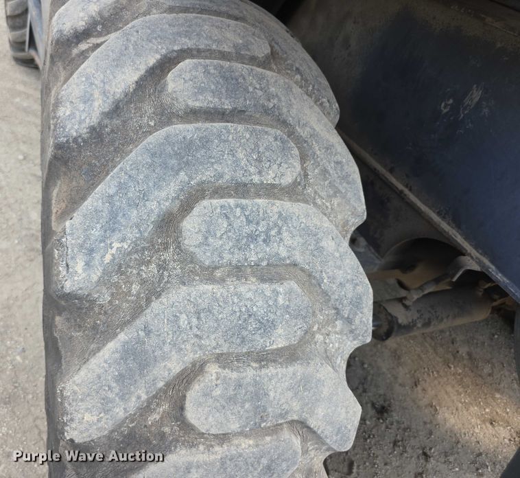 image for item EF3631 2004 Badger 1085D Cruz-Air  wheeled excavator