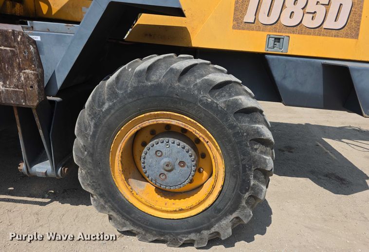 image for item EF3631 2004 Badger 1085D Cruz-Air  wheeled excavator