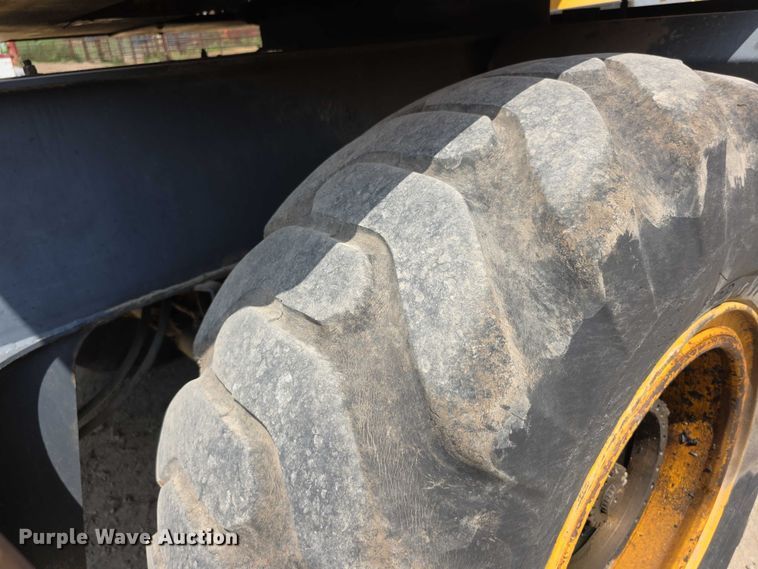 image for item EF3631 2004 Badger 1085D Cruz-Air  wheeled excavator