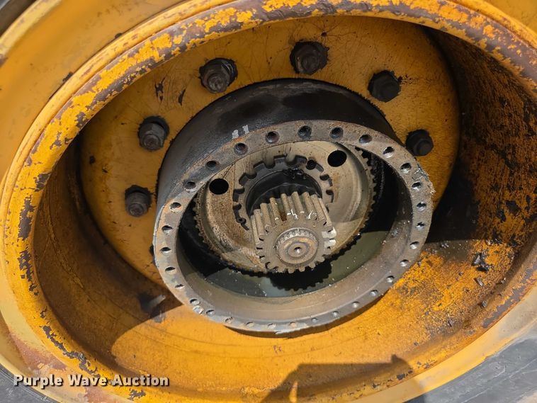 image for item EF3631 2004 Badger 1085D Cruz-Air  wheeled excavator