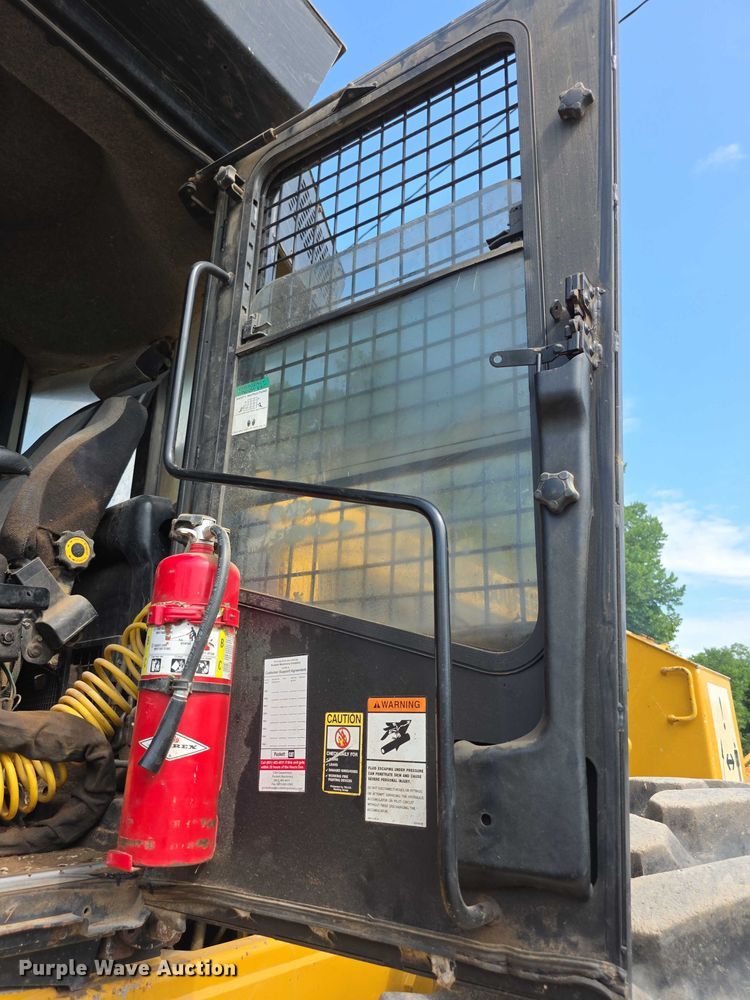 image for item EF3634 2005 Timberking TK360 mulcher