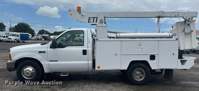 image for item EG5904 2000 Ford F350 Super Duty bucket truck