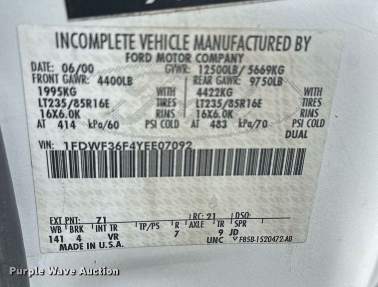 image for item EG5904 2000 Ford F350 Super Duty bucket truck