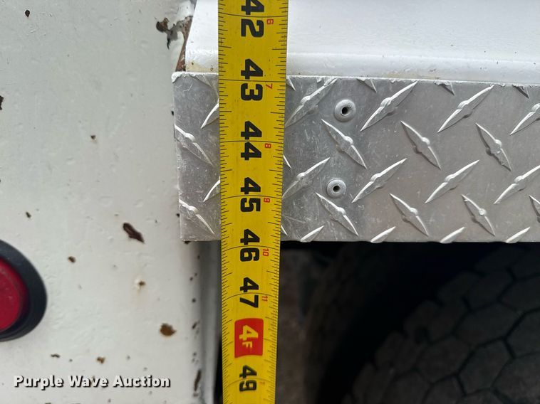 image for item EG5925 1996 Peterbilt 378 dump truck