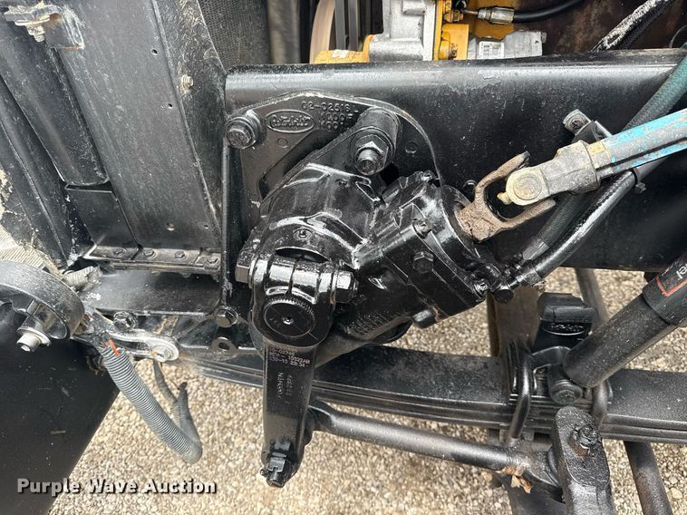 image for item EG5925 1996 Peterbilt 378 dump truck