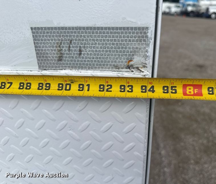 image for item EG5957 2009 Ford F750 Super Duty Crew Cab utility / service truck