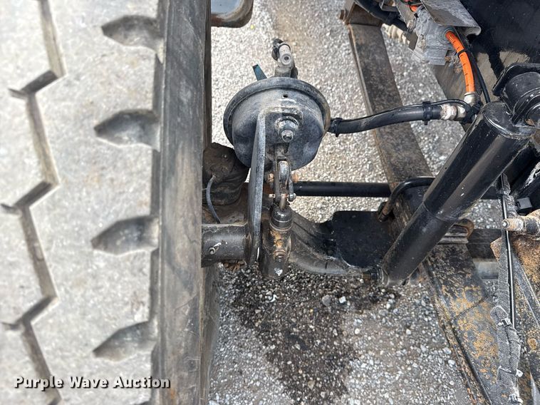 image for item EG5957 2009 Ford F750 Super Duty Crew Cab utility / service truck