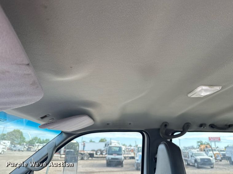 image for item EG5957 2009 Ford F750 Super Duty Crew Cab utility / service truck