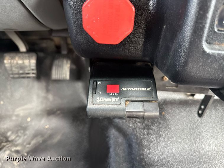 image for item EG5957 2009 Ford F750 Super Duty Crew Cab utility / service truck