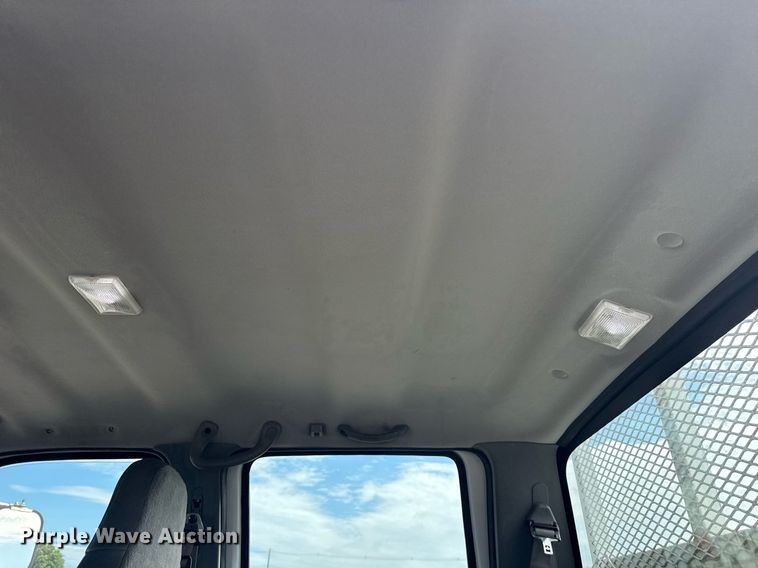 image for item EG5957 2009 Ford F750 Super Duty Crew Cab utility / service truck