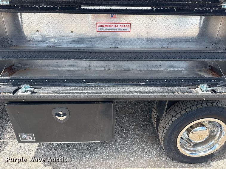 image for item EG5964 2022 Chevrolet Silverado 5500HD reel truck 