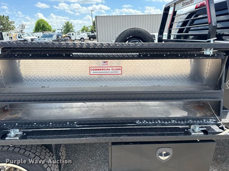 image for item EG5964 2022 Chevrolet Silverado 5500HD reel truck 