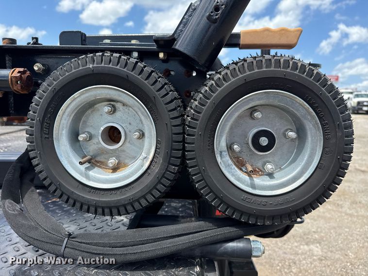 image for item EG5964 2022 Chevrolet Silverado 5500HD reel truck 