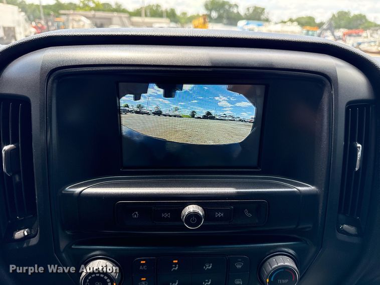 image for item EG5964 2022 Chevrolet Silverado 5500HD reel truck 