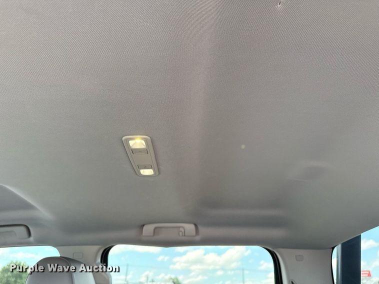 image for item EG5964 2022 Chevrolet Silverado 5500HD reel truck 