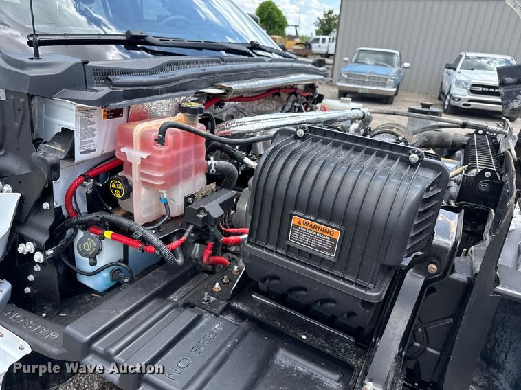 image for item EG5964 2022 Chevrolet Silverado 5500HD reel truck 